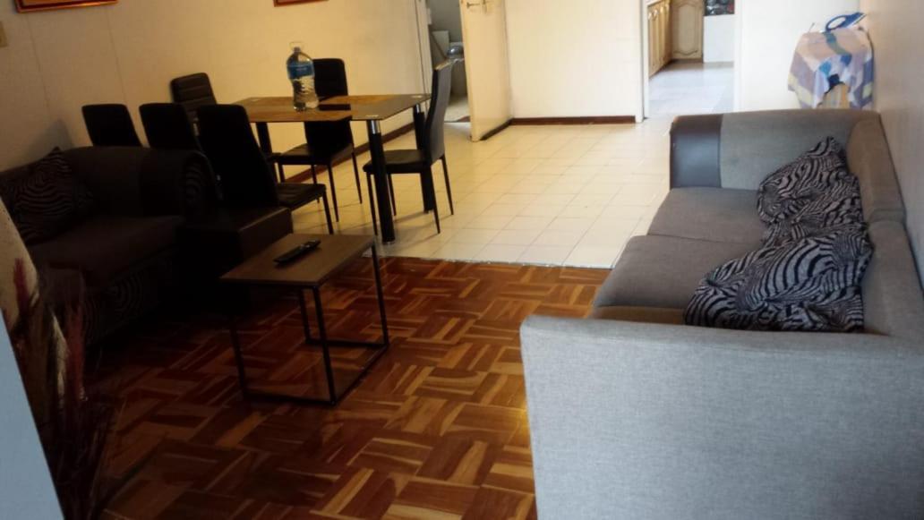 Rosebank Accommodation Johannesburg Eksteriør bilde